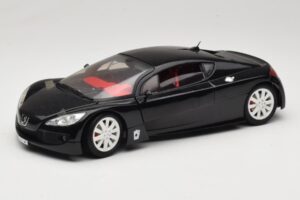 Peugeot RC Pique Preto Solido 1:18 8147 Metal