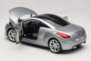 Peugeot RCZ Mercury Grey Norev 1:18 184875 Metal - imagem 5 de 8