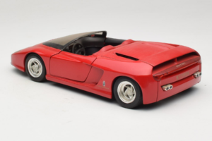 Pininfarina Mythos Vermelho Revell 1:18 8806 Metal - imagem 7 de 8