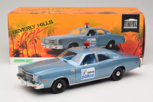 Plymouth Fury Beverly Hills PD Azul GreenLight 1:18 19069 Metal - imagem 8 de 8