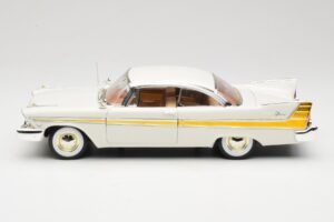 Plymouth Fury Branco Anson 1:18 30398 Metal - imagem 4 de 8