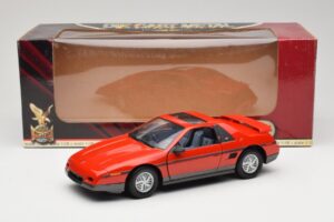Pontiac Fiero GT Vermelho Road Signature 1:18 92588 Metal - imagem 8 de 8
