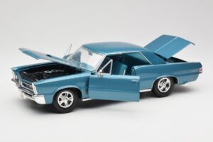 Pontiac GTO Hurst Edition Azul Maisto 1:18 531885 Metal - imagem 2 de 8