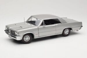 Pontiac GTO Prata Sun Star 1:18 1821 Metal