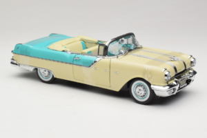 Pontiac Star Chief I Love Lucy Nautilus Blue Branco Sun Star 1:18 5057 Metal - imagem 5 de 7