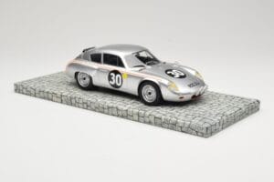 Porsche 356B 1600 GS Carrera GTL #30 B. Pon / C. Godin de Beaufort 24 Hours of Le Mans 1962 Minichamps 1:18 107626830 Metal - imagem 4 de 6