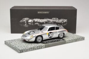 Porsche 356B 1600 GS Carrera GTL #30 B. Pon / C. Godin de Beaufort 24 Hours of Le Mans 1962 Minichamps 1:18 107626830 Metal - imagem 6 de 6