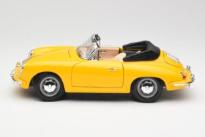Porsche 356B Cabriolet Amarelo Bburago 1:18 3031 Metal - imagem 4 de 8