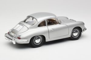 Porsche 356B Prata Bburago 1:18 3021-M1 Metal - imagem 3 de 8