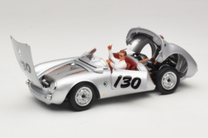 Porsche 550 A Spyder Little Bastard James Dean Schuco 1:18 450033200 Metal - imagem 2 de 8