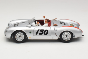 Porsche 550 A Spyder Little Bastard James Dean Schuco 1:18 450033200 Metal - imagem 4 de 8