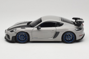 Porsche 718 Cayman 982 GT4 RS Weissach Package Chalk Norev 1:18 187253 Metal - imagem 4 de 8