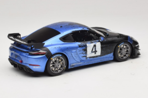 Porsche 718 Cayman GT4 RS Clubsport Preto Azul Otto 1:18 OT469 Resina - imagem 2 de 6