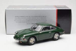 Porsche 901 Verde CMC 1:18 M-067B Metal - imagem 6 de 6