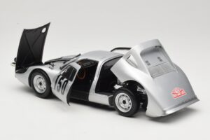 Porsche 904 GTS #150 E. Bohringer Rally Monte Carlo 1965 Class Winner Minichamps 1:18 180656750 Metal - imagem 5 de 8