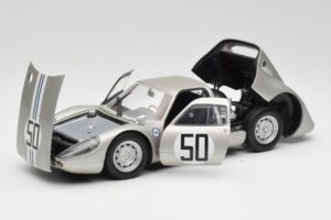Porsche 904 GTS #50 Minichamps 1:18 180646750 Metal - imagem 2 de 8