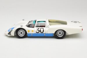 Porsche 906 LE #30 J. Siffert / C. Davis GT Class Winner Le Mans 1966 Minichamps 1:18 100666130 Metal - imagem 4 de 8