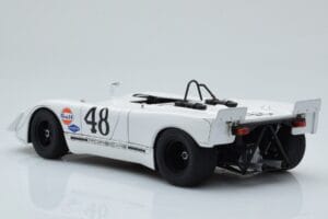 Porsche 908/02 #48 S. McQueen / P. Revson 12 Hours of Sebring 2nd Place Post Race Version 1970 AUTOart 1:18 87072 Metal - imagem 7 de 8
