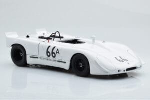 Porsche 908/02 #66A S. McQueen Holtville 1970 AUTOart 1:18 87073 Metal - imagem 6 de 8