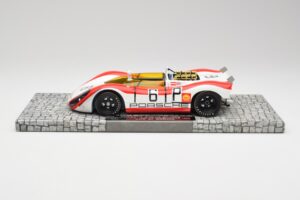 Porsche 908/02 Spyder #6 K. Lins / R. Attwood Nürburgring 1000km 1969 Minichamps 1:18 107692006 Metal - imagem 3 de 6