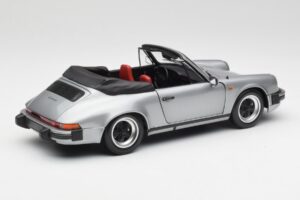 Porsche 911 930 Carrera 3.2 Cabriolet Cinzento Metálico Minichamps 1:18 100063034 Metal - imagem 3 de 8
