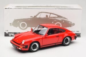 Porsche 911 930 Carrera 3.2 Guards Red Minichamps 1:18 100063021 Metal - imagem 8 de 8