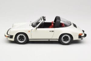 Porsche 911 930 Carrera Targa 3.2 Grand Prix White Minichamps 1:18 100063062 Metal - imagem 4 de 8