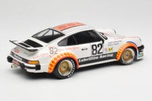 Porsche 911 934 #82 H. Müller / A. Pallavicini Lubrifilm Racing Winners Group 4 24 Hours of Le Mans 1979 Minichamps 1:18 1557 - imagem 3 de 6