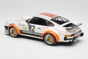 Porsche 911 934 #82 H. Müller / A. Pallavicini Lubrifilm Racing Winners Group 4 24 Hours of Le Mans 1979 Minichamps 1:18 1557 - imagem 4 de 6