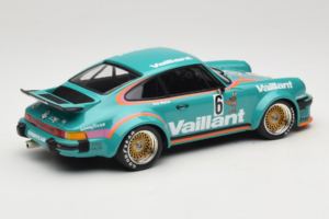 Porsche 911 934 Vaillant #6 B. Wollek Winner Norisring DRM 1976 Minichamps 1:18 155766406 Metal - imagem 2 de 6