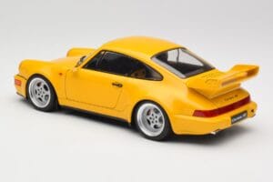 Porsche 911 964 3.8 RS Speed Yellow Solido 1:18 S1803401 Metal - imagem 6 de 7