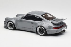 Porsche 911 964 RWB Jonsibal GT Spirit 1:18 GT477 Resina - imagem 5 de 6