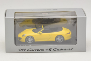 Porsche 911 991 Carrera 4S Cabriolet Amarelo Minichamps 1:43 WAP0201120C Metal - imagem 5 de 5