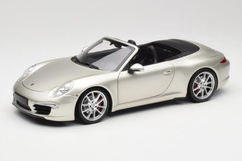 Porsche 911 991 Carrera S Cabriolet GT Prata Metálico Minichamps 1:18 100061030 Metal