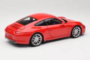Porsche 911 991 Carrera S Guards Vermelho Minichamps 1:18 100061020 Metal - imagem 3 de 8