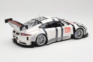 Porsche 911 991 GT3 R #911 2015 Minichamps 1:18 155156000 Metal - imagem 2 de 6