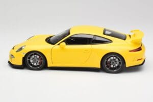 Porsche 911 991 GT3 Racing Amarelo & Jantes Prata Minichamps 1:18 110062722 Metal - imagem 4 de 8