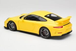 Porsche 911 991 GT3 Racing Amarelo & Jantes Prata Minichamps 1:18 110062722 Metal - imagem 7 de 8