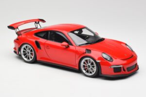 Porsche 911 991 GT3 RS Guards Vermelho Jantes Prata AUTOart 1:18 78165 Metal - imagem 6 de 8
