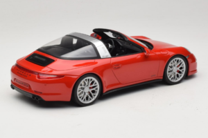 Porsche 911 991 Targa GTS Vermelho GT Spirit 1:18 GT718 Resina - imagem 2 de 6