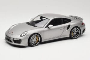 Porsche 911 991 Turbo S Prata Minichamps 1:18 113067126 Metal