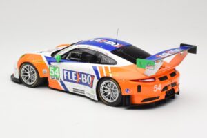 Porsche 911 991.1 GT3 R Core Autosport #54 J. Bennett / C. Braun / P. Long / N. Jonsson 24 Hours of Daytona 2017 Minichamps 1 - imagem 5 de 6