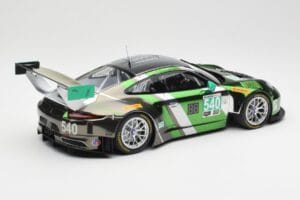 Porsche 911 991.1 GT3 R #540 Black Swan Racing P. Long / T. Pilgrim 24h Daytona 2016 Minichamps 1:18 155166540 Metal - imagem 2 de 6