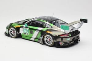 Porsche 911 991.1 GT3 R #540 Black Swan Racing P. Long / T. Pilgrim 24h Daytona 2016 Minichamps 1:18 155166540 Metal - imagem 5 de 6
