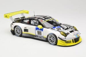 Porsche 911 991.1 GT3 R #911 Manthey Racing N. Tandy / E. Bamber 24h Nurburgring 2016 Minichamps 1:18 155166911 Metal - imagem 4 de 6