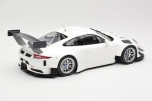 Porsche 911 991.1 GT3 R Branco Com Jantes Prateadas Minichamps 1:18 153166000 Metal - imagem 2 de 6