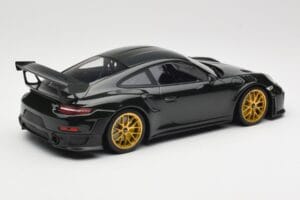 Porsche 911 991.2 GT2 RS Verde Weissach Package Jantes Douradas Minichamps 1:18 155068306 Metal - imagem 2 de 6