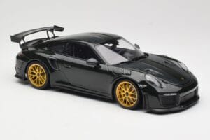 Porsche 911 991.2 GT2 RS Verde Weissach Package Jantes Douradas Minichamps 1:18 155068306 Metal - imagem 4 de 6