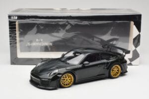 Porsche 911 991.2 GT2 RS Verde Weissach Package Jantes Douradas Minichamps 1:18 155068306 Metal - imagem 6 de 6