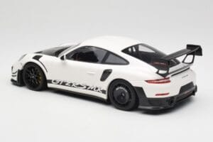 Porsche 911 991.2 GT2 RS Manthey Racing Branco Minichamps 1:18 MR-911-GT3RS-1802-W Metal - imagem 5 de 6